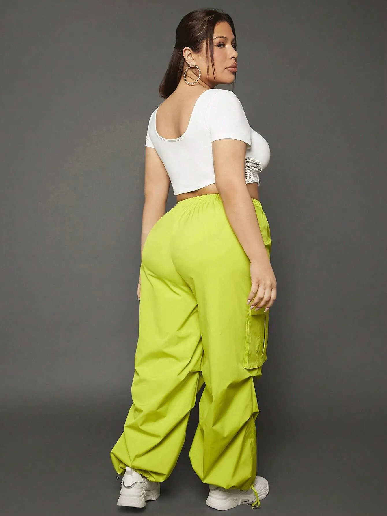 Crop Tee And Drawstring Waist Cargo Pants