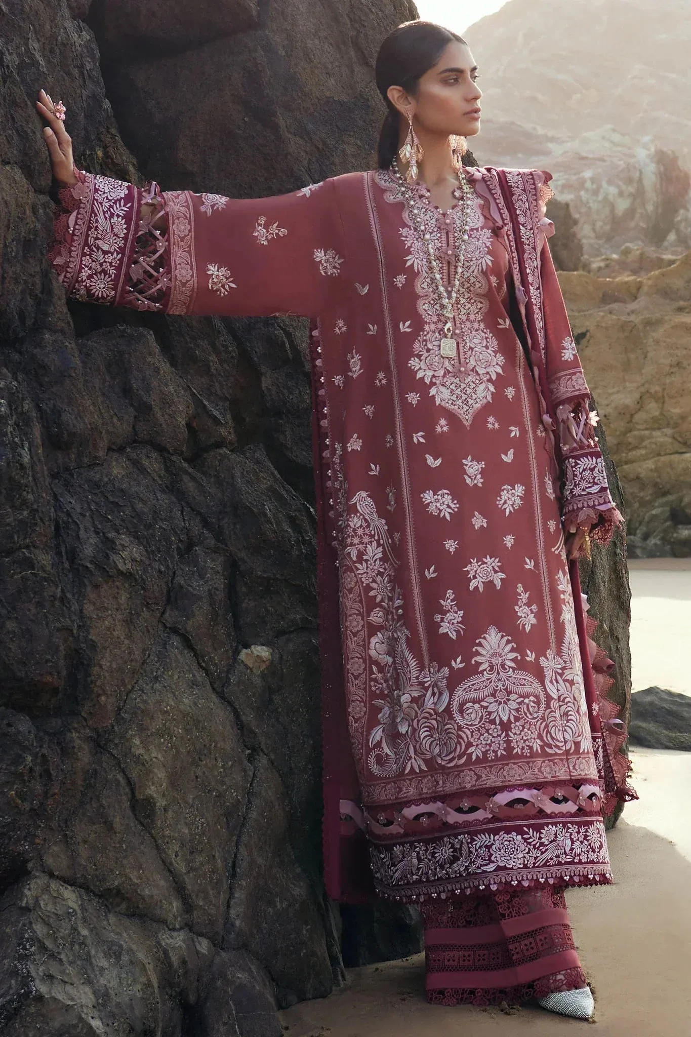 Elan | Winter 23 | ARSIA (EW23-07)