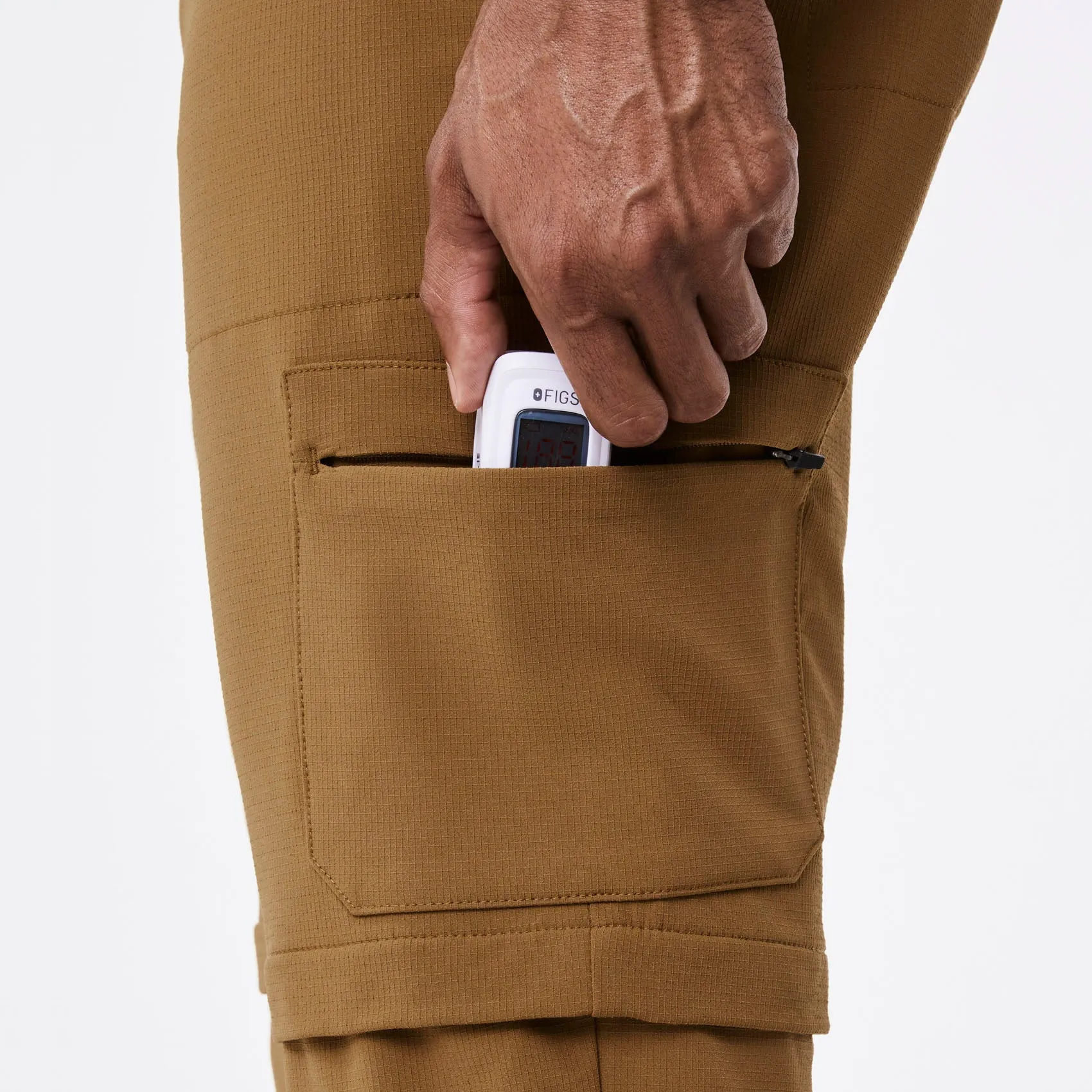 men's Earth Indestructible Convertible - Short Scrub Pant