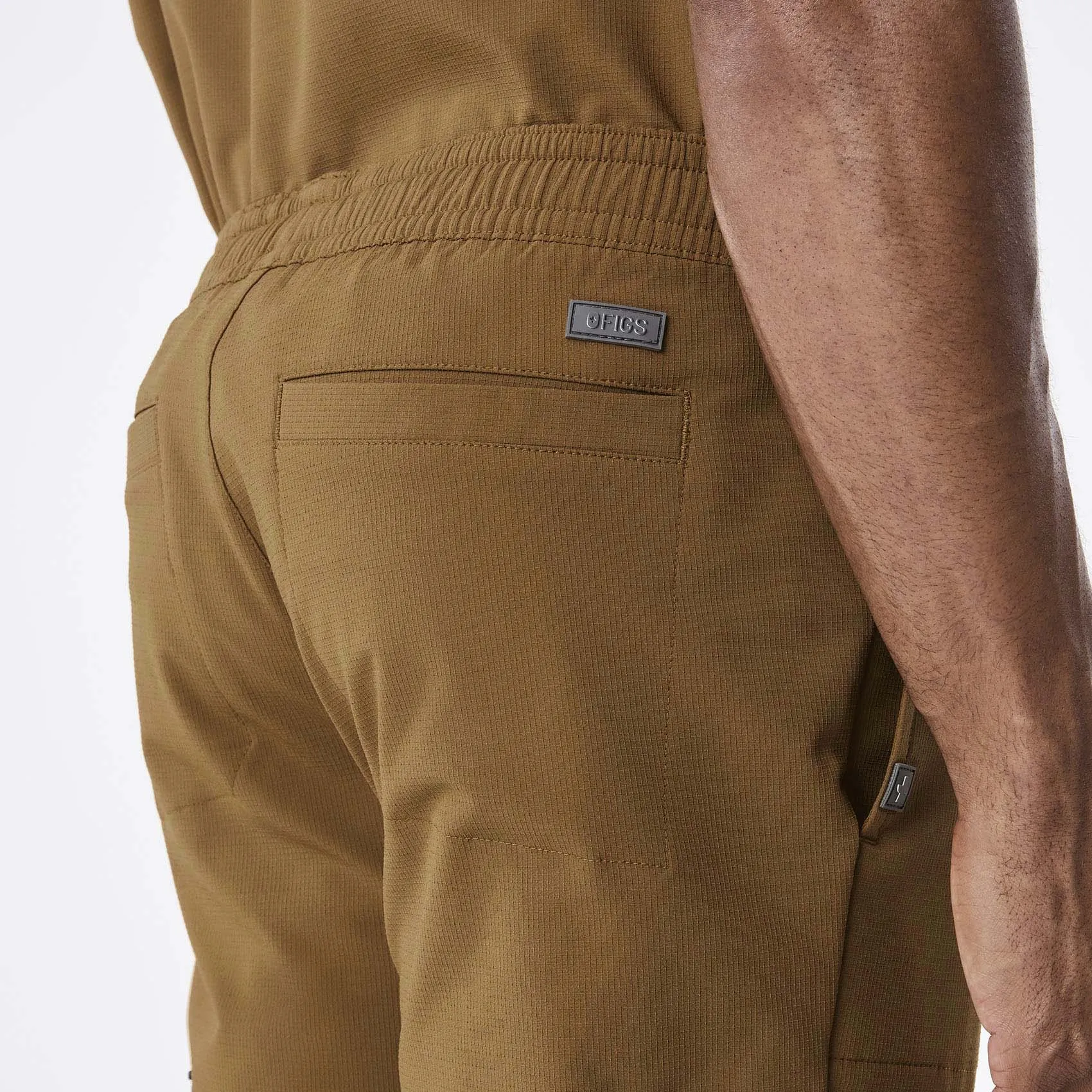 men's Earth Indestructible Convertible - Short Scrub Pant