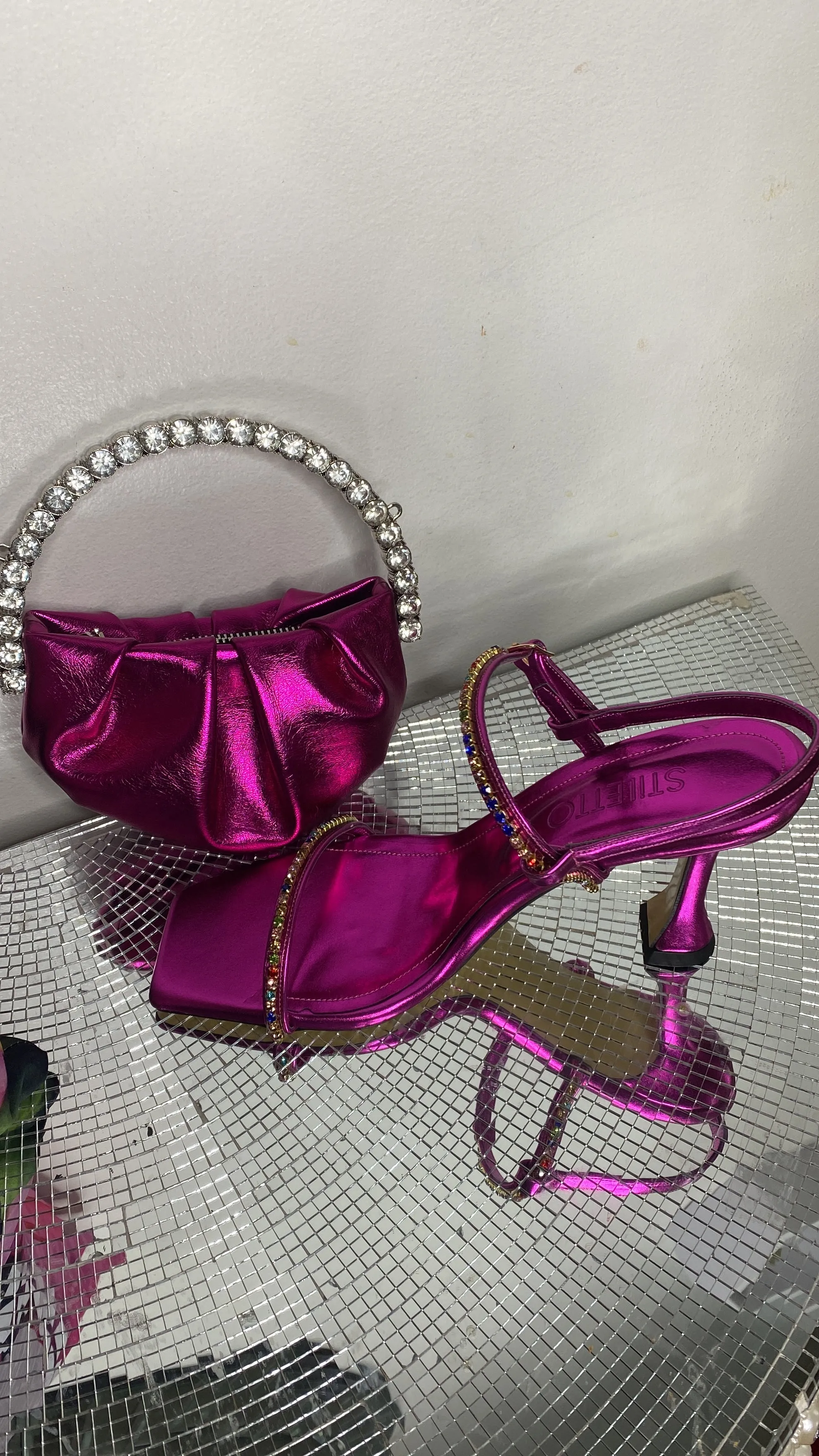 Metallic stones sandals